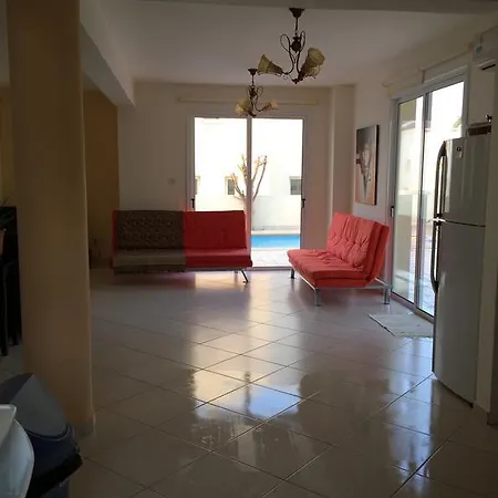 וילה Amanda פרוטאראס