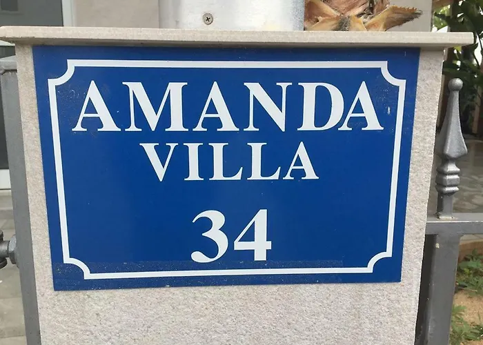 Amanda Vilă Protaras